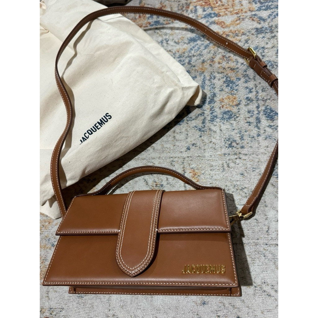 Jacquemus sling bag le grand bambino preloved sale