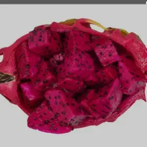 

buah potong naga merah