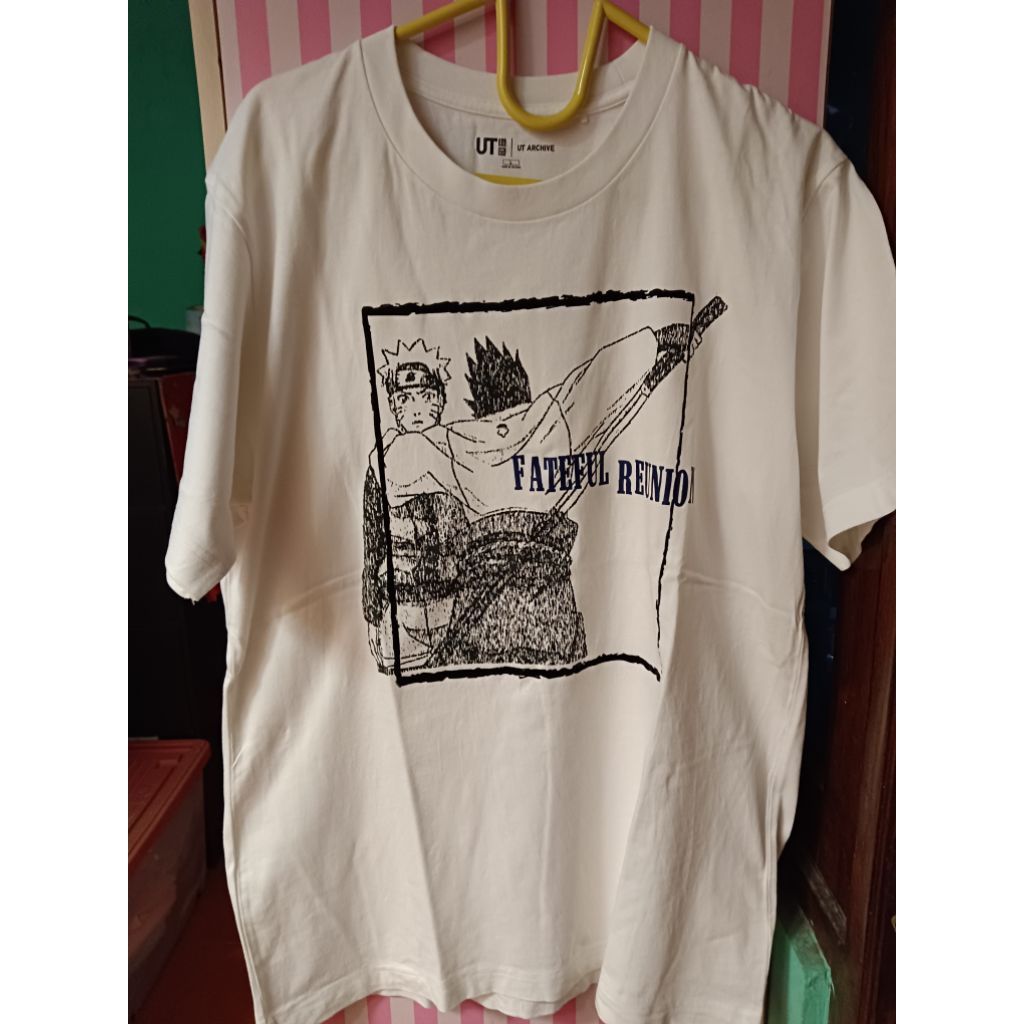 Uniqlo Naruto Size L
