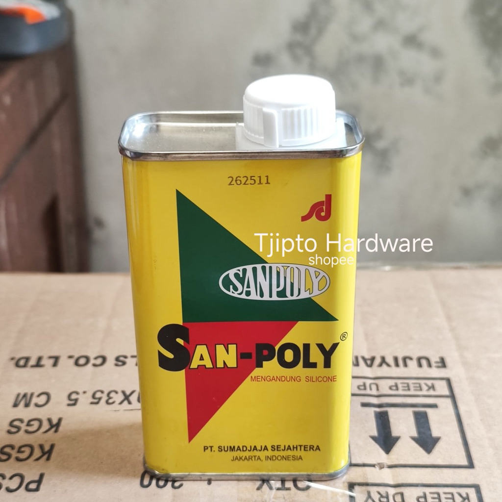 San-Poly 250 ml Sanpoly San Poly Cairan Pengkilap Serba Guna Mobil Motor 250 cc