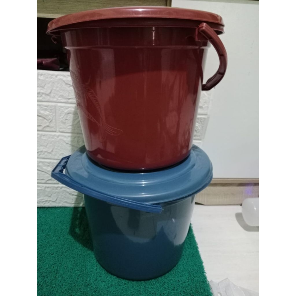 Timba Air 3 Gl Warna/Timba Air Tutup Murah