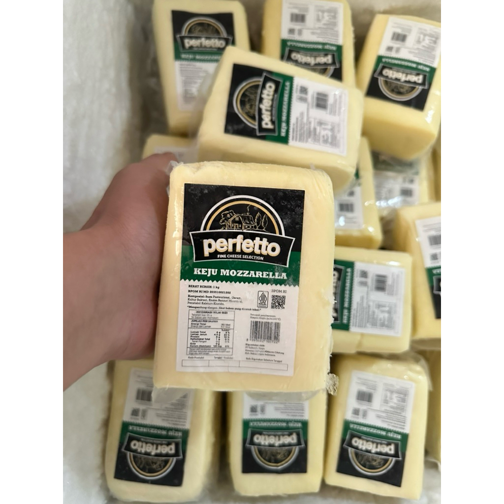 

Keju Mozzarella Perfetto kemasan 1kg Original Kemasan Pabrik / Mozzarella Cheese / Keju Lumer
