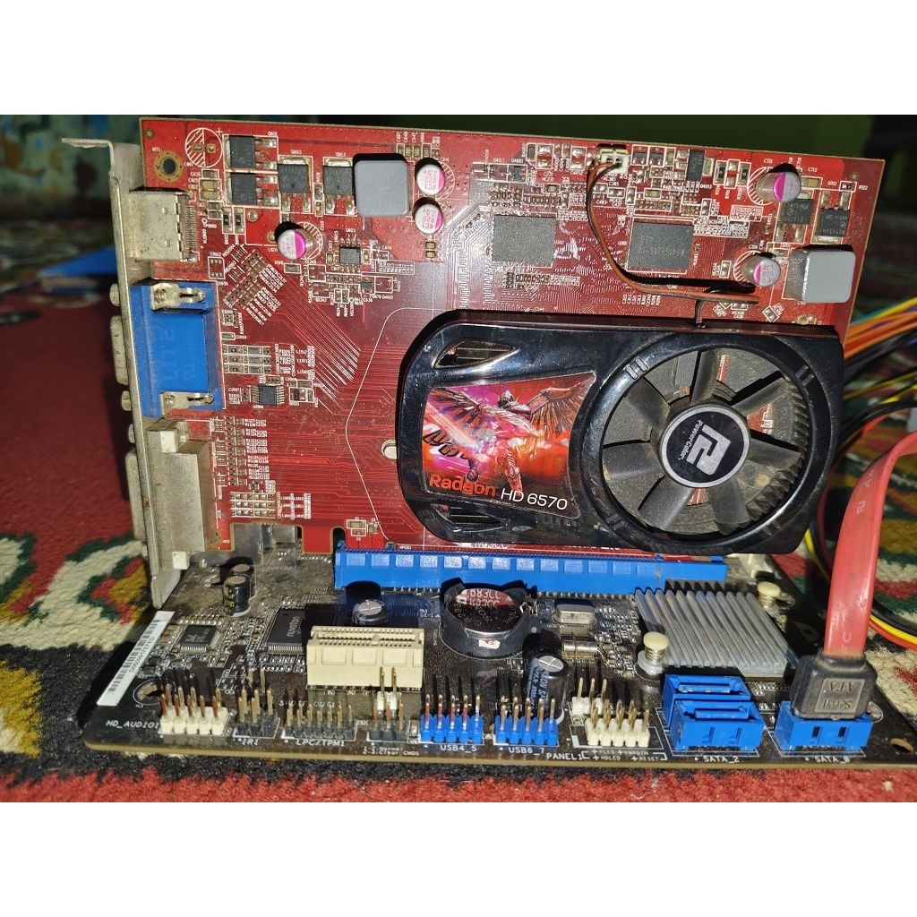 VGA Radeon HD 6570
