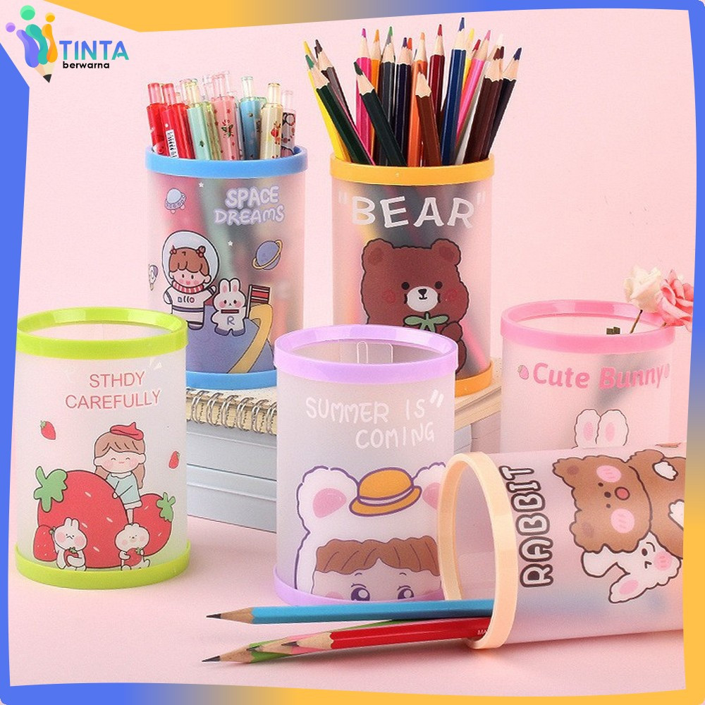 

Tempat Pensil Bulat Tabung Karakter Kartun / Kotak Pensil Pajangan Meja Lucu / Pen Pencil Holder Case Cartoon Tinta Berwarna A84