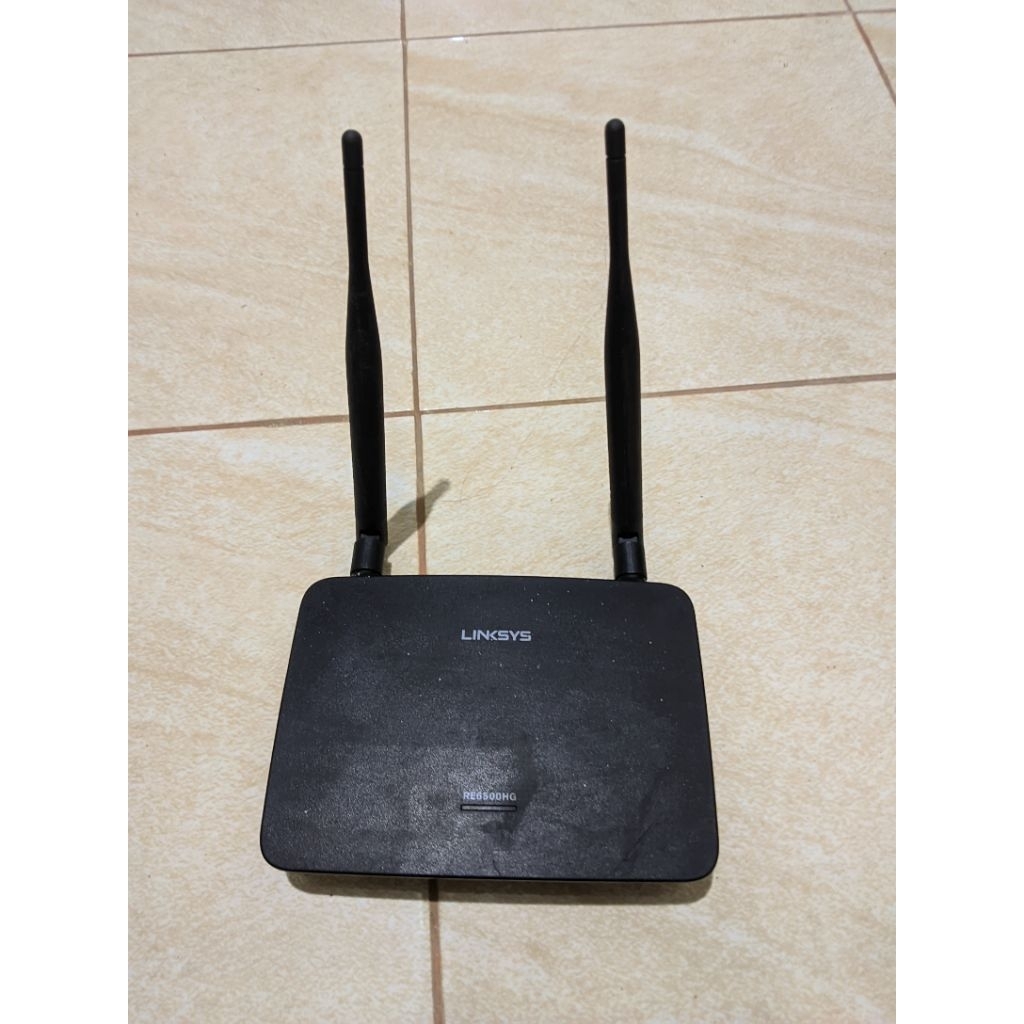 Router linksys RE6500HG