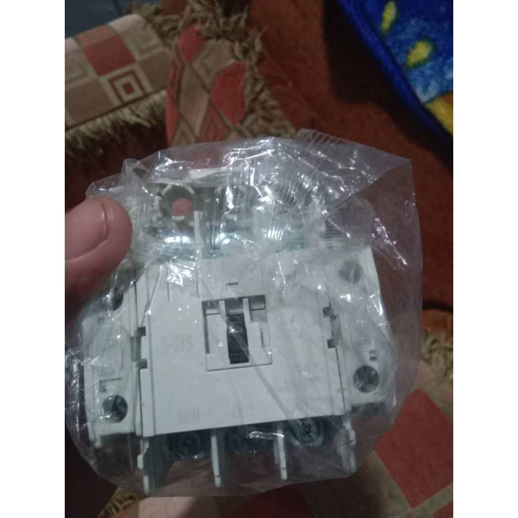 kontaktor Mitsubishi