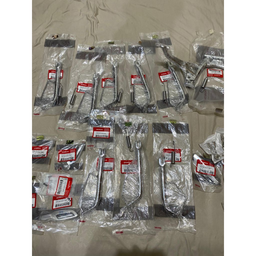 standar samping ori beat karbu hitam