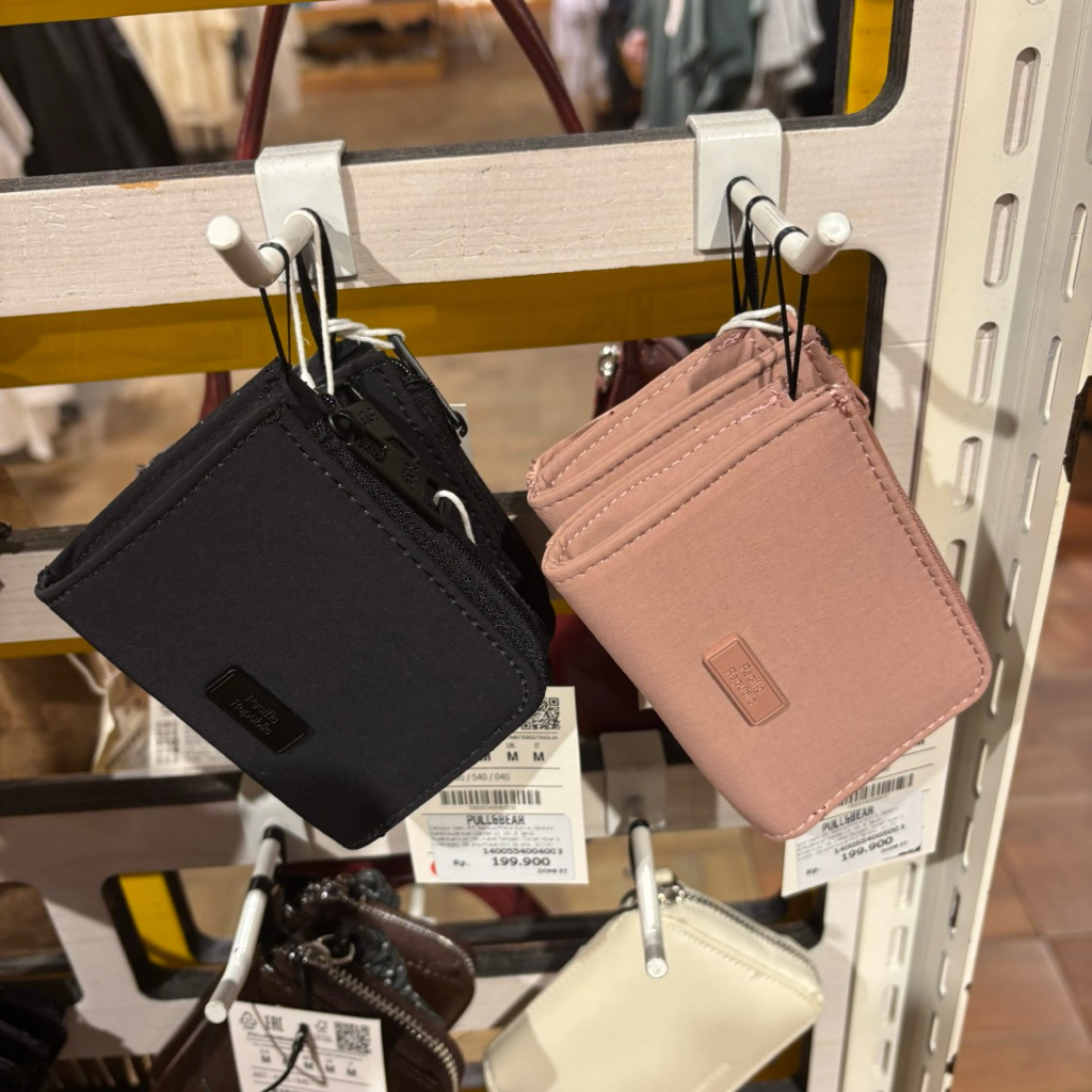 dompet mini risleting cardholder pull&bear new arrival