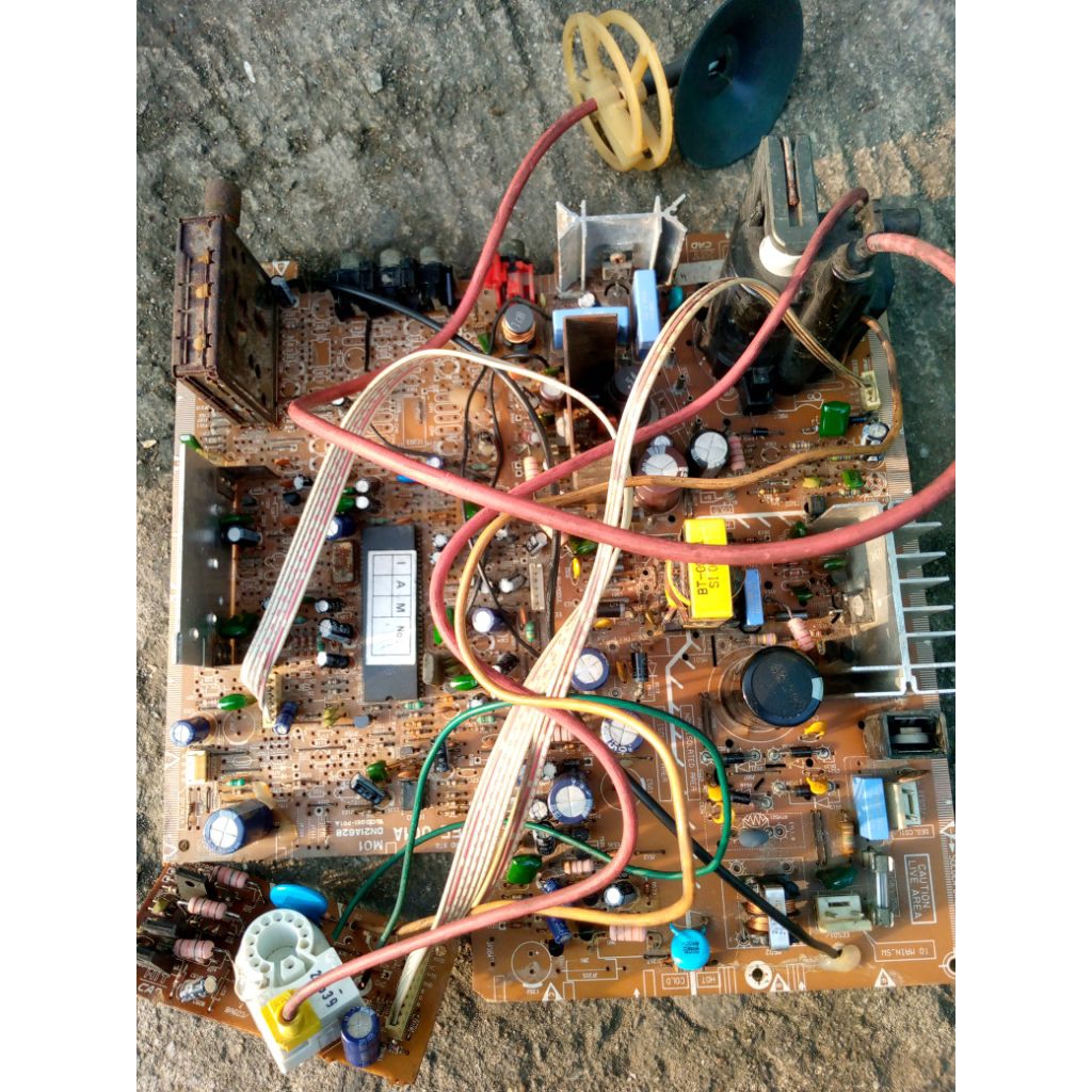 Mesin TV tabung 14inc,21inc merk Polytron, gembling.