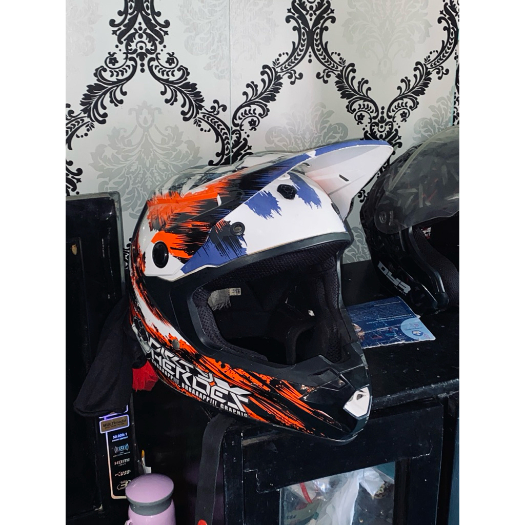 helm trail supermoto