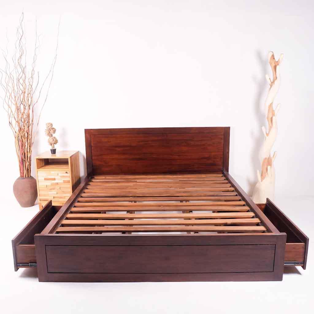 Bed kasur kayu jati ukuran 200x180x100