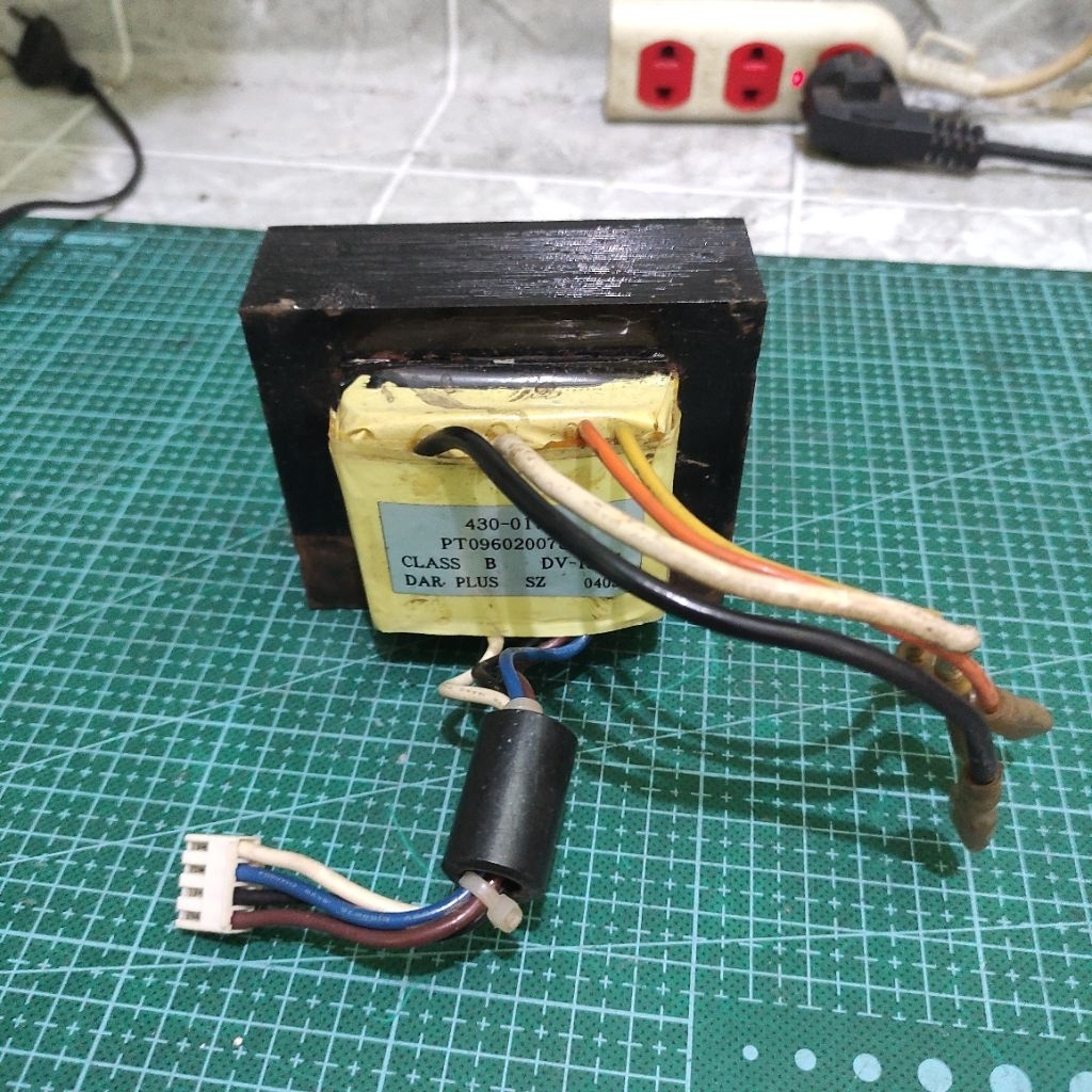 trafo ups apc build up ups apc BR500 300W TRAFO CT