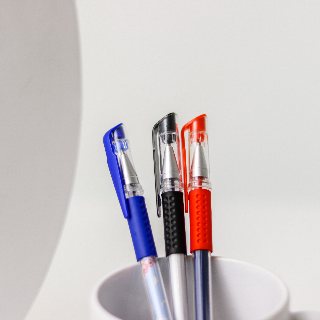 

Ballpoint Pulpen Bolpen Bolpoin Gel / Jel Promosi Custom Desain Logo Tulisan