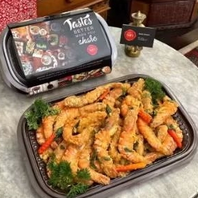 

Salted Egg Yolk Prawn Tray - Medium Tray by Xin Kitchen