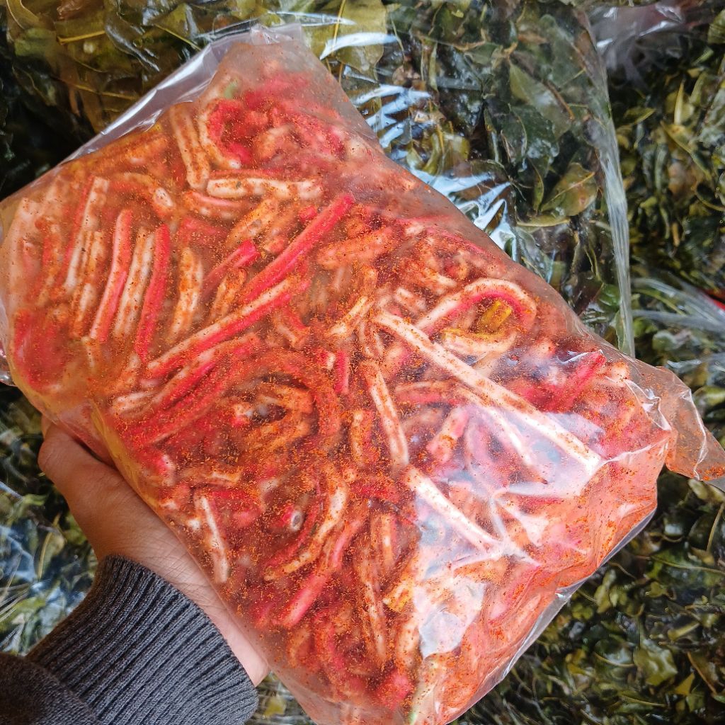 

Sebring Kerupuk Beton Kemasan 1kg Pedas Daun Jeruk