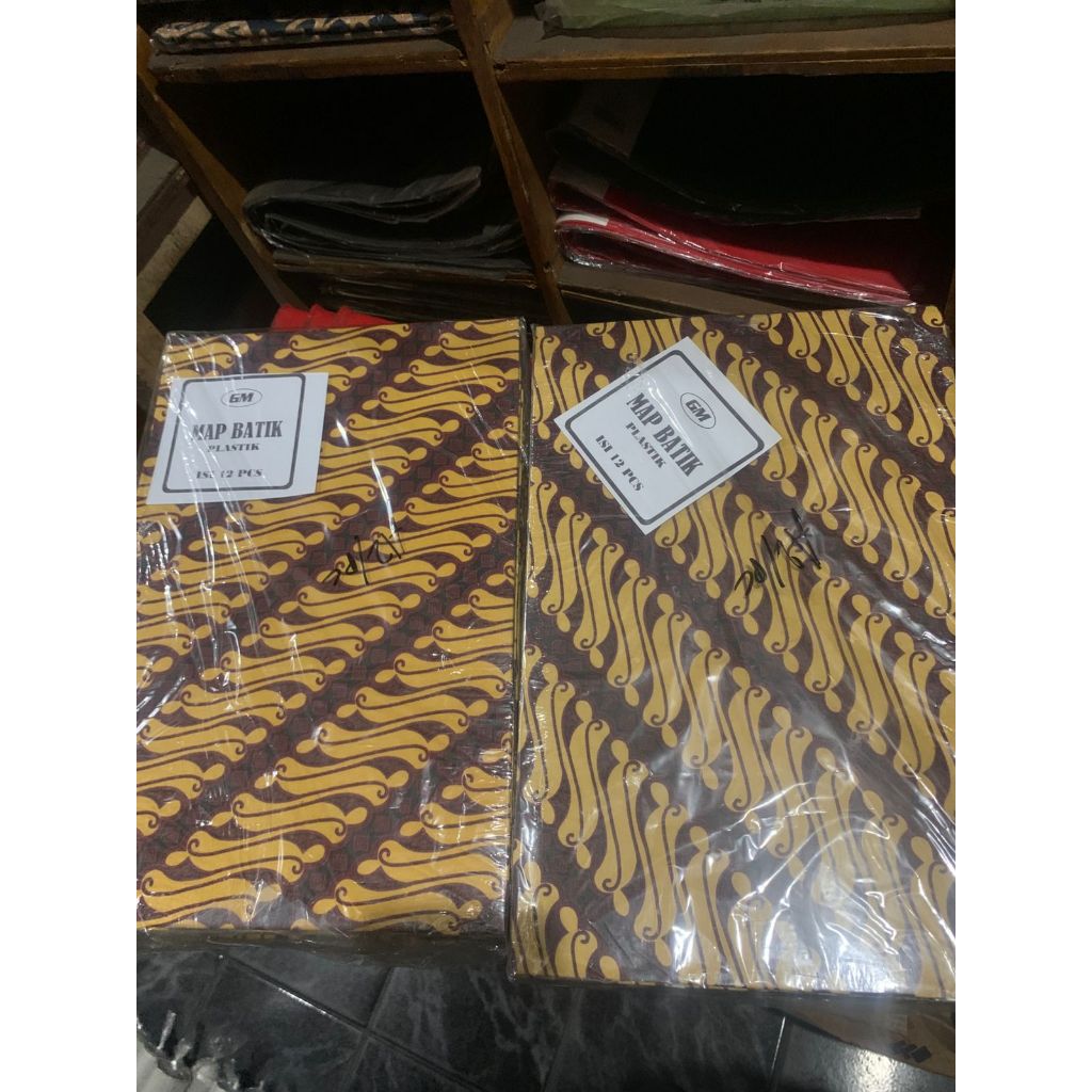 

Stopmap Kain Plastik Batik GM (Per 1 Map)