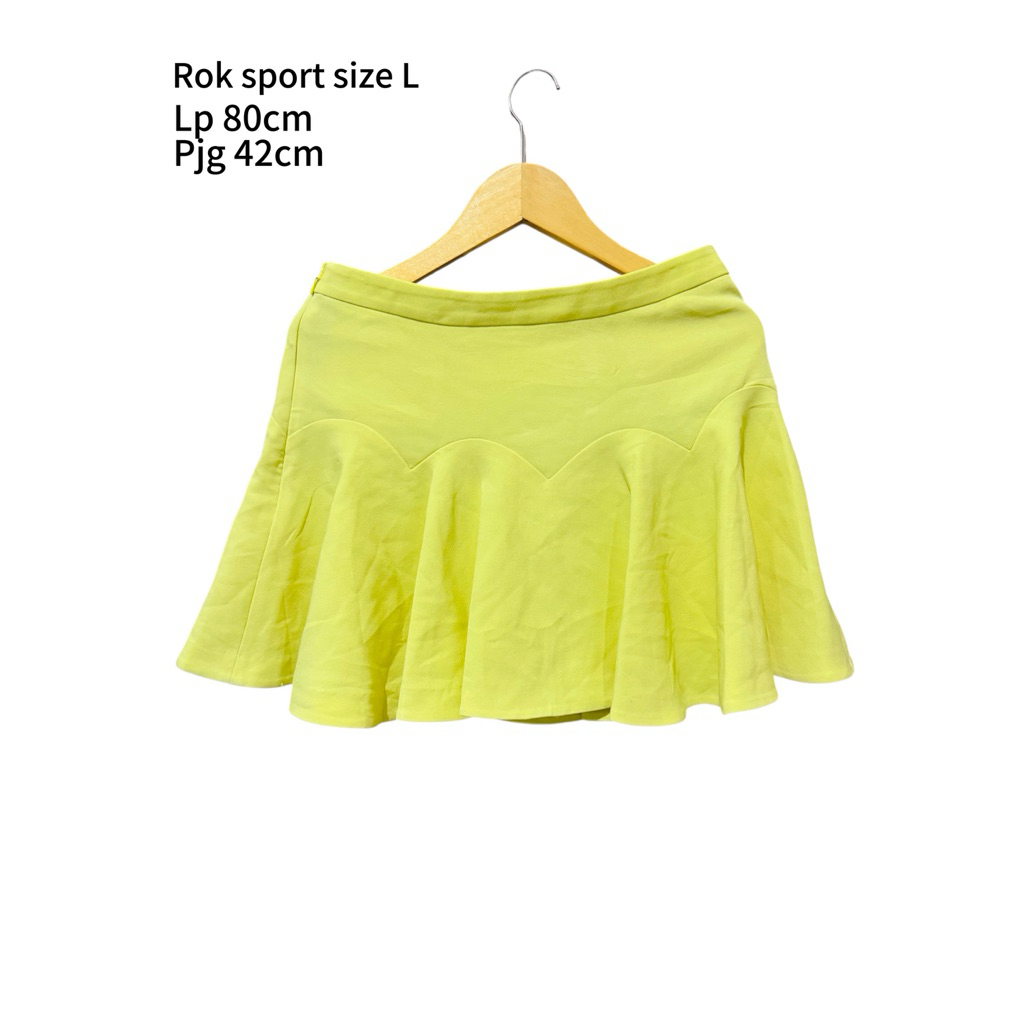 ROK MINI/ROK CELANA SPORT OLAHRAGA /STYLE FASHION PRELOVED TERMURAH
