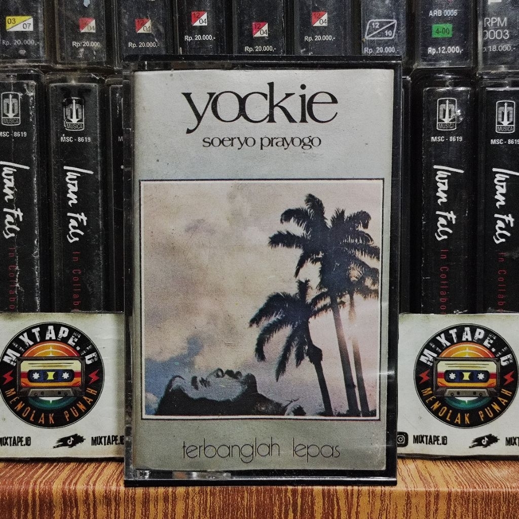 Kaset Pita - Yockie Suryo Prayogo - Terbanglah Lepas - Radio Tape - Kaset - Radio - Pemutar Kaset - 