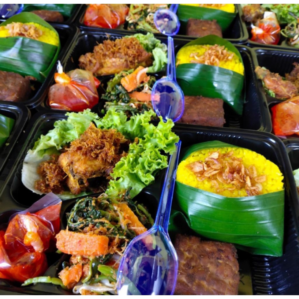 Nasi Kuning Tumpeng Nasi Box Mamih Catering