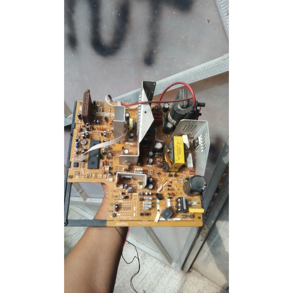 MESIN TV CHINA 29IN SLIM MESIN TV SLIM CHINA 29IN MESIN TV TABUNG 29IN