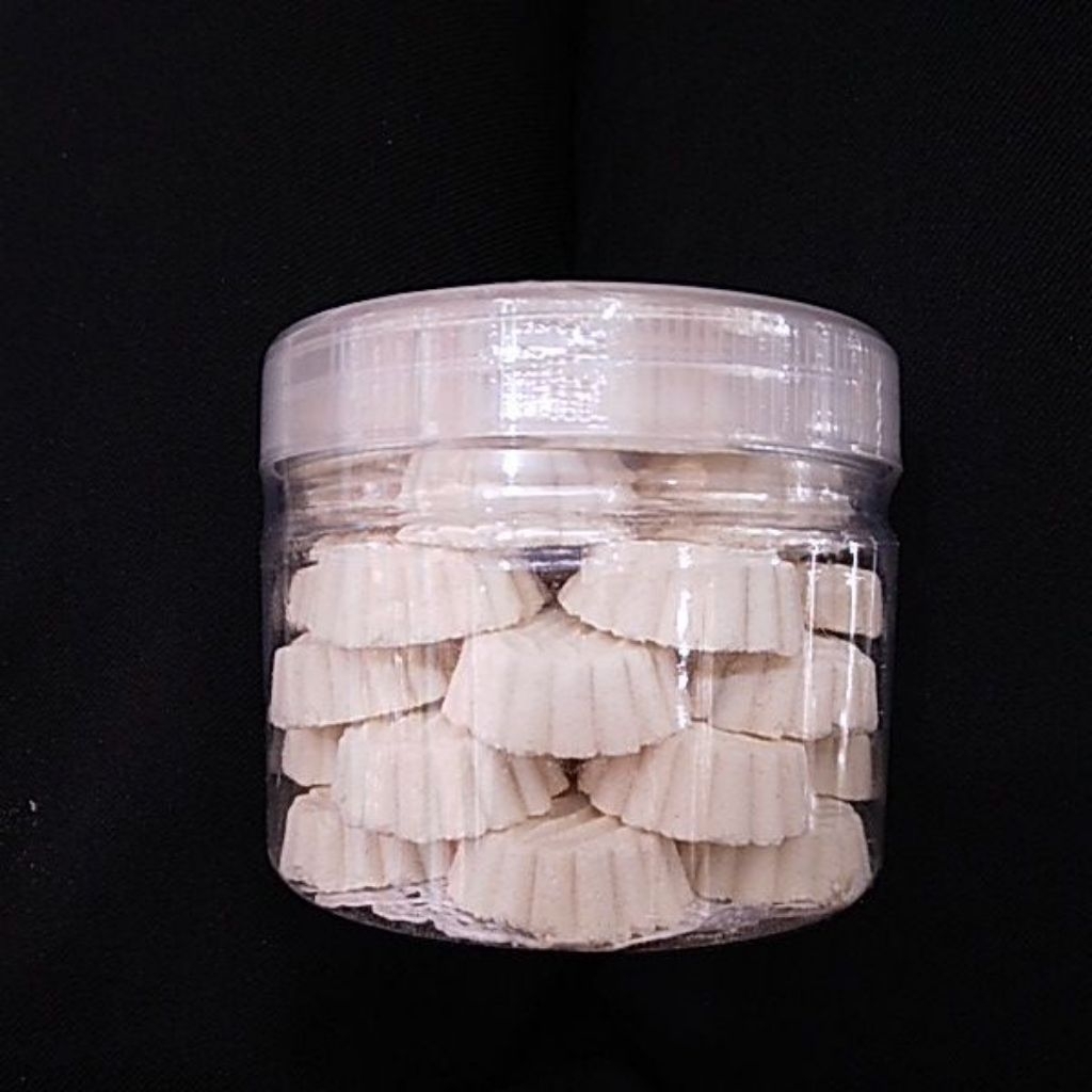 

KUE SATU MAHKOTA BERLIAN