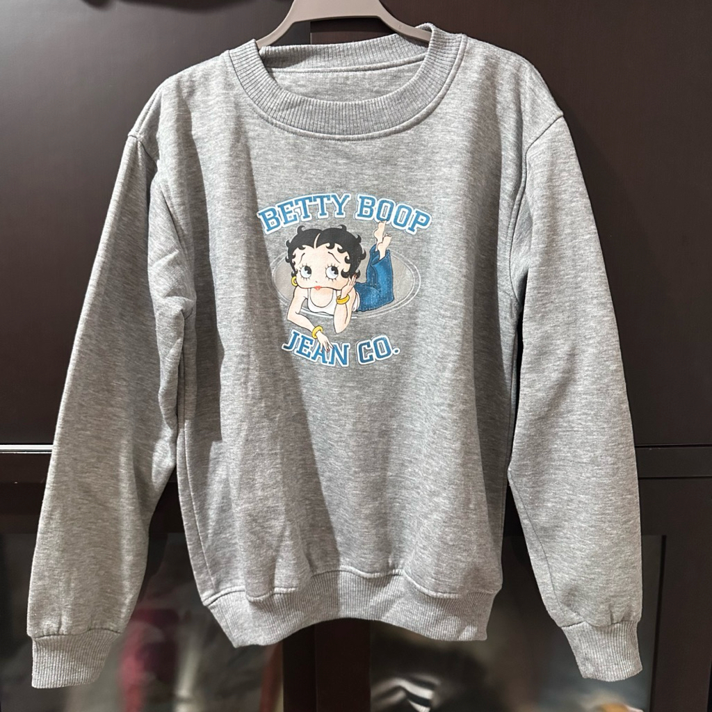 PRELOVED Sweater Betty Boop