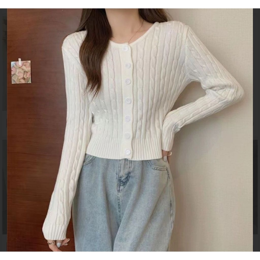 Cardigan crop kepang bkk