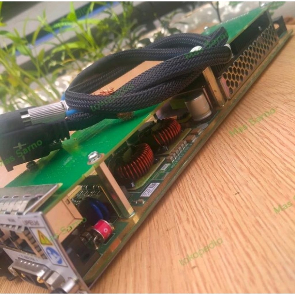 Step down 48 to 12 Volt DC