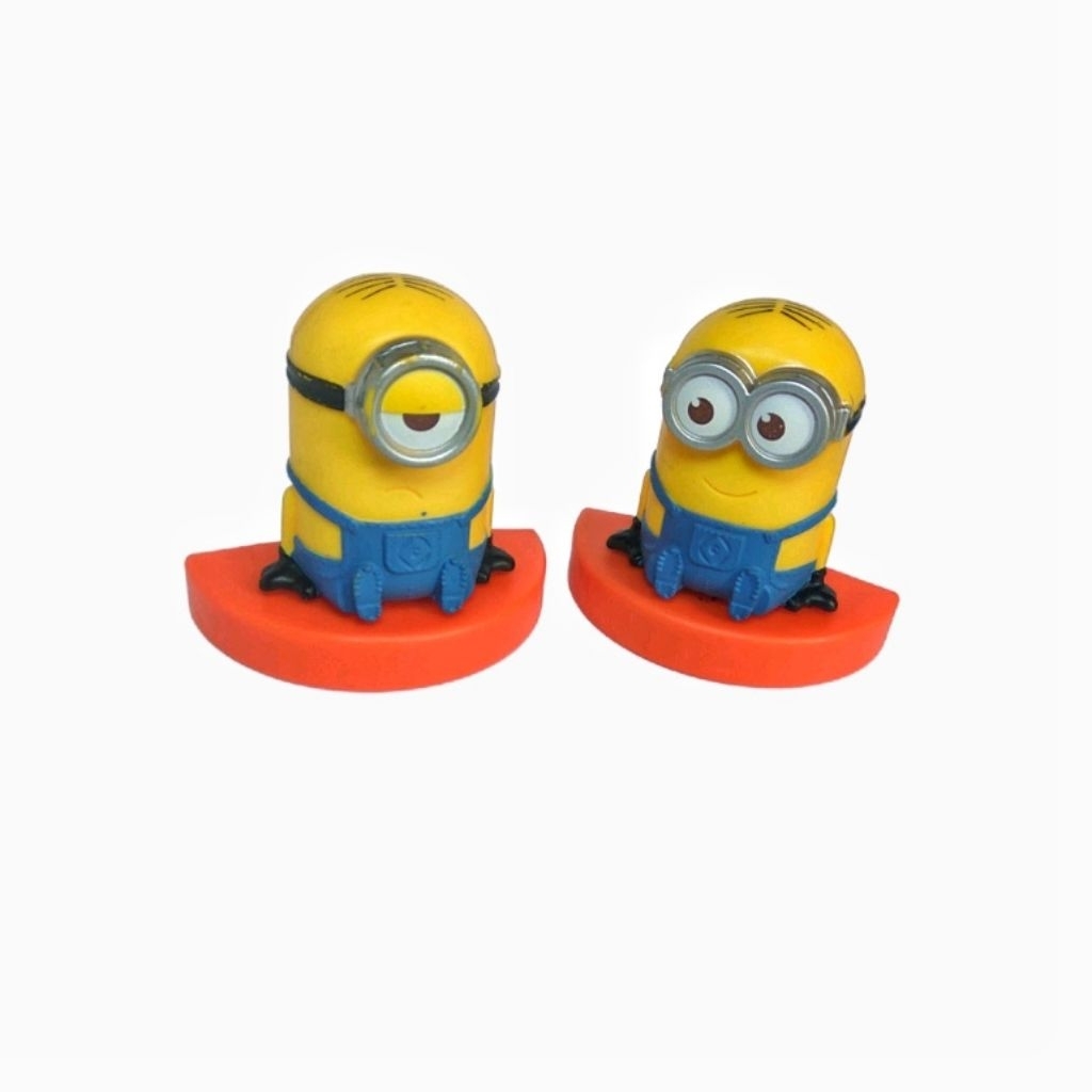 Minions figure mainan McD dan mix brand