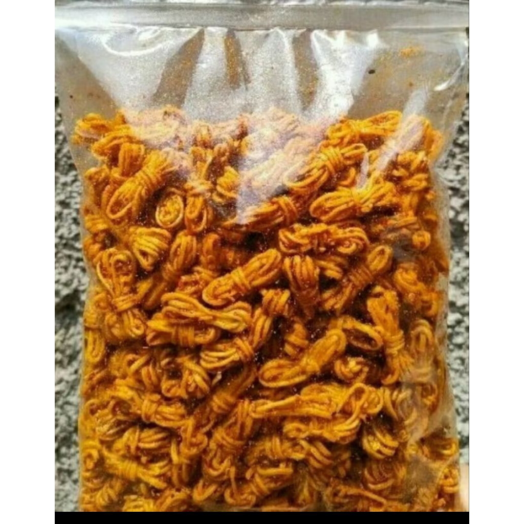 

Mie gulung Mie wel gurih pedas daun jeruk kemasan 500gr bumbu Melimpah