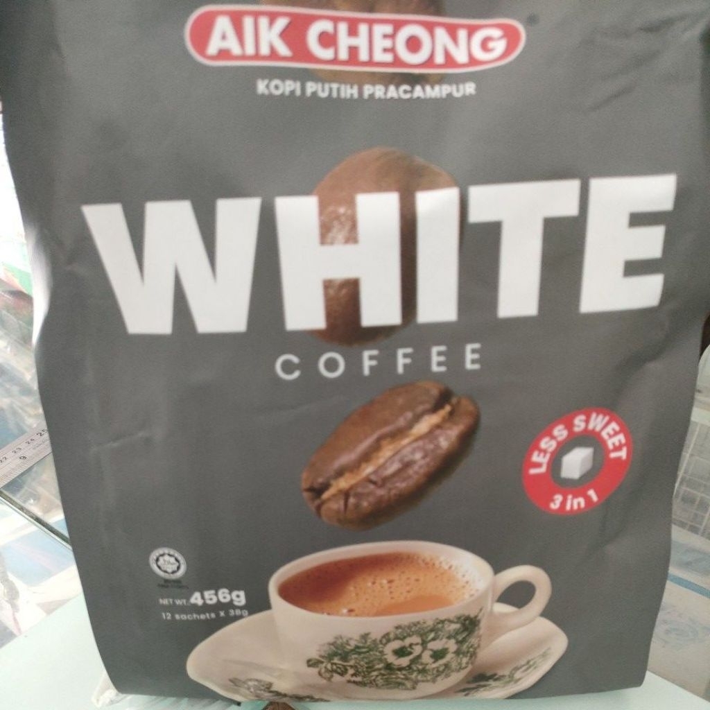 

kopi putih white coffee AIK CHEONG less sweet 3in1