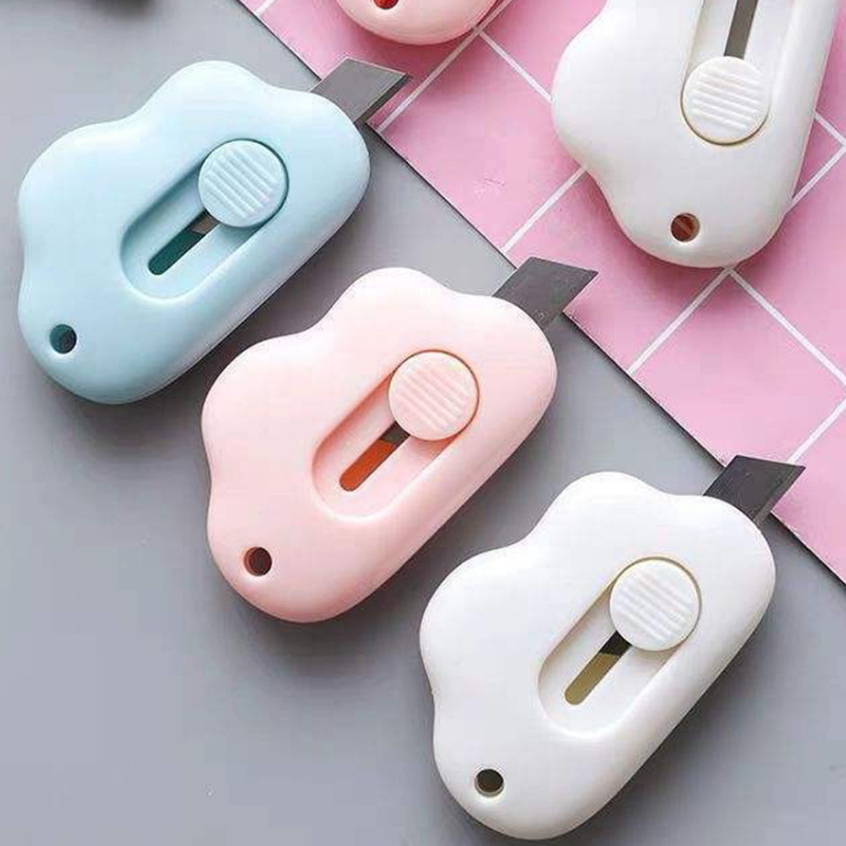 

TSN Cutter Mini Bentuk Awan Lucu Pisau Kecil Pemotong Kertas Portable