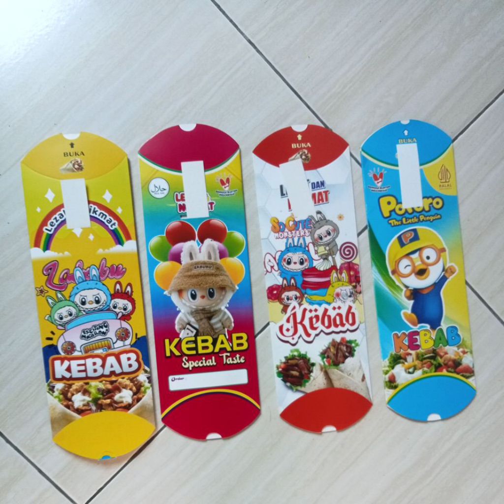 

@50pcs kemasan dus kebab ivory tebal motif LABUBU uk 24x9 warna mix