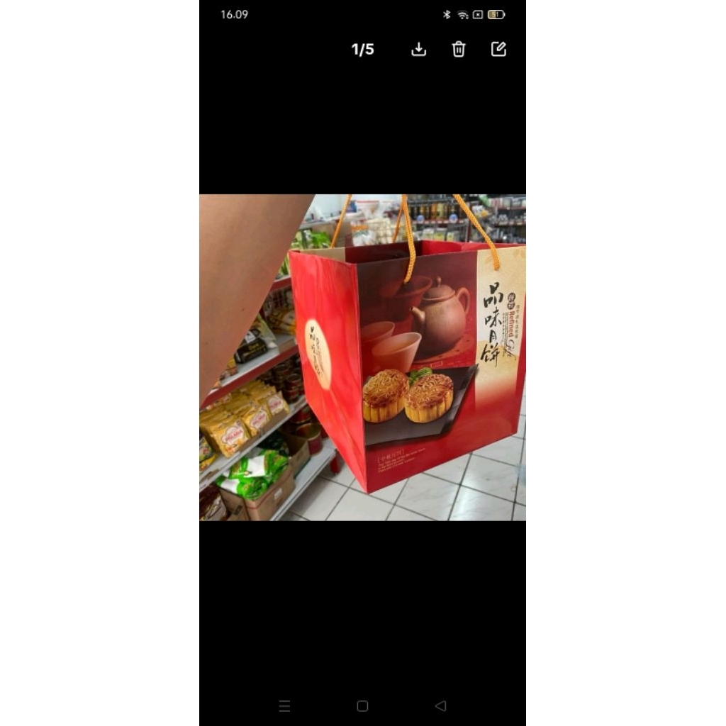 

Set Kotak Kue Bulan Box Mooncake Motif Traditional isi 4