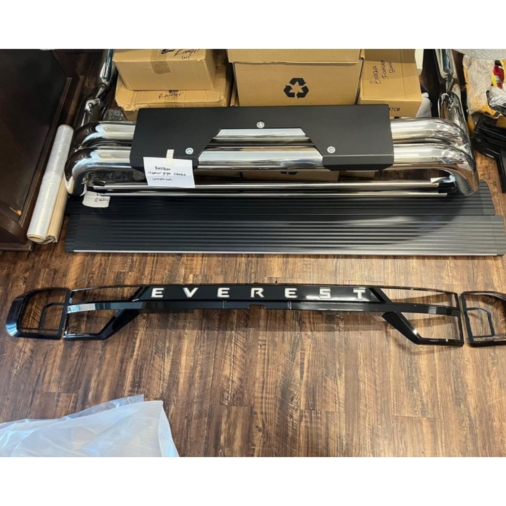 trunklid Ford Everest nextgen 2024-2025 hitam glossy list bagasi ford everest