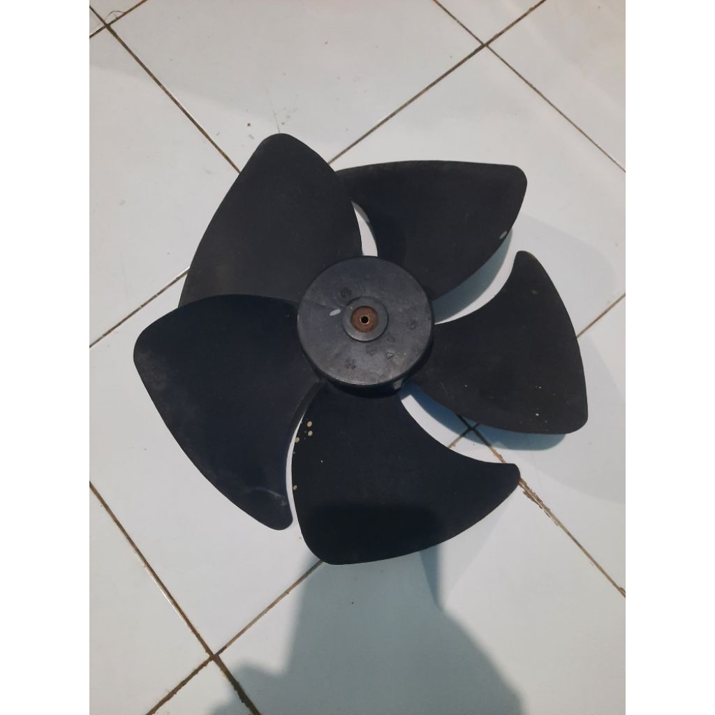 Kipas Angin blower Outdor ac dan Baling-Baling dijamin awet