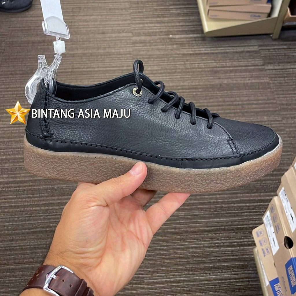 SEPATU CLARKS PRIA ORIGINAL SNEAKERS KULIT ASLI HITAM CM01