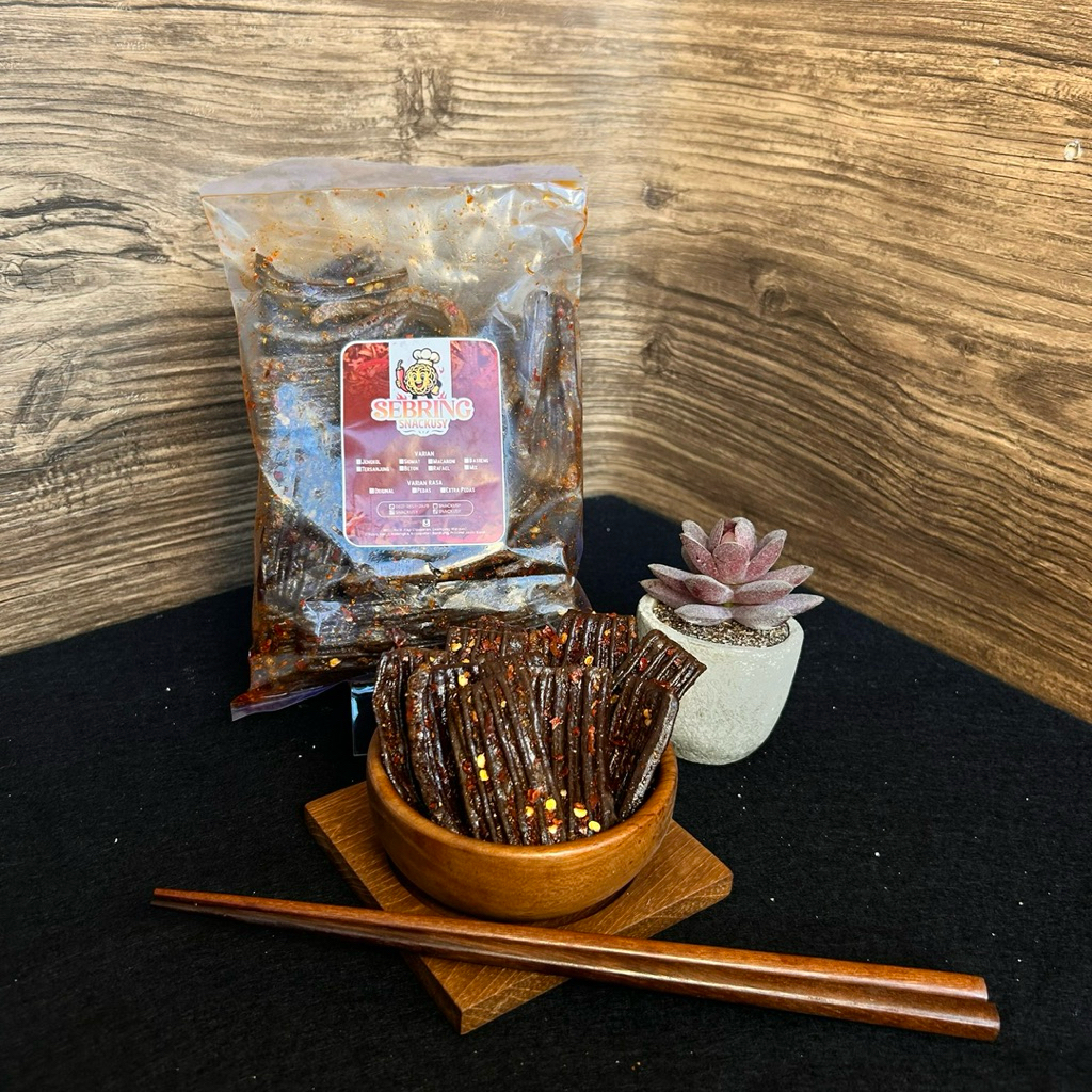 

KERUPUK SEBLAK KERING (SEBRING) - JENGKOL CHILI OIL DAUN JERUK EXTRA PEDAS 180 GRM