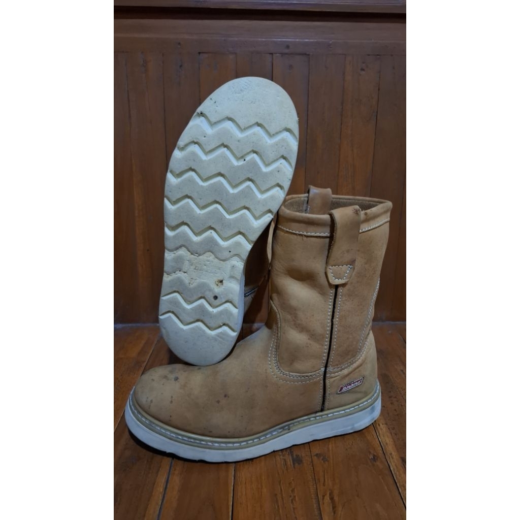 Sepatu Boot Dickies moctoe size 40