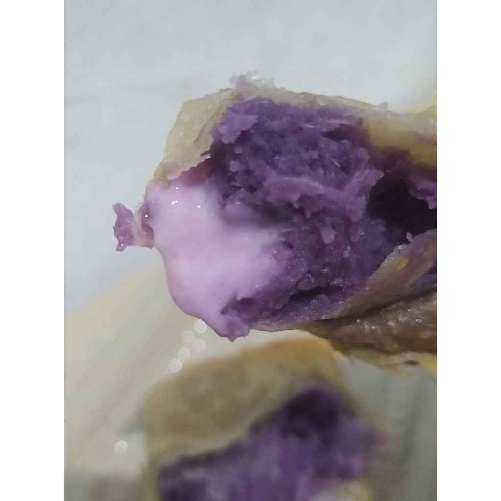 

Lumpia Ubi Ungu