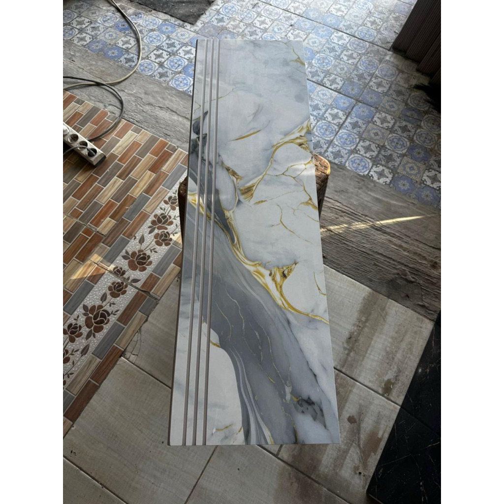 costume granit tangga corak marmer abu gold 30x80 30x90 30x100 30x110 30x120
