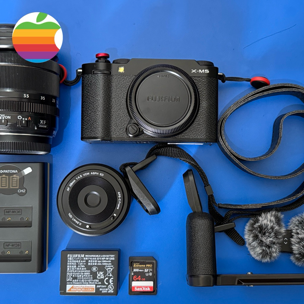 Fujifilm XM-5 with Lensa 18-55mm f2.8, Pancake Lens