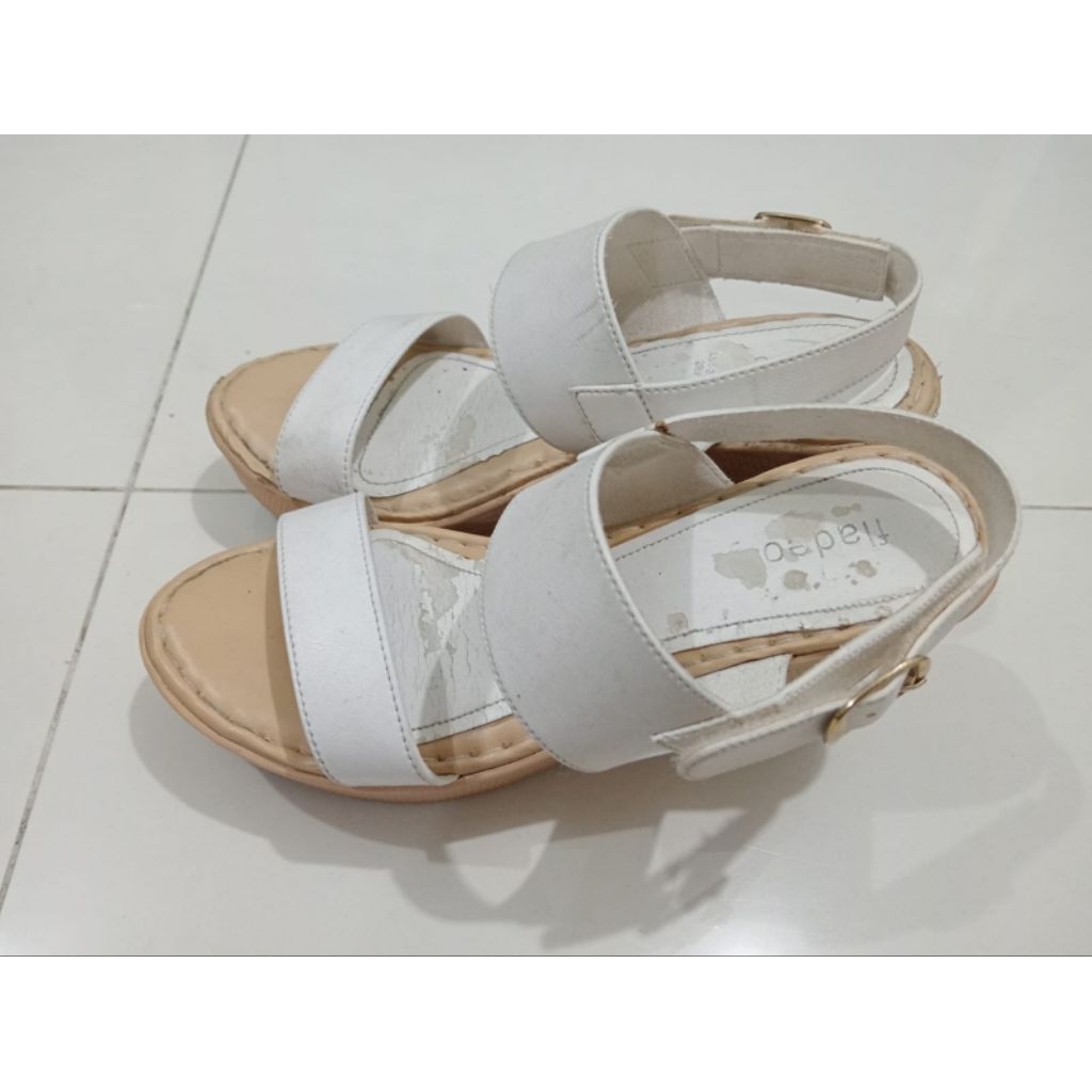 Sepatu sandal wedges fladeo PL