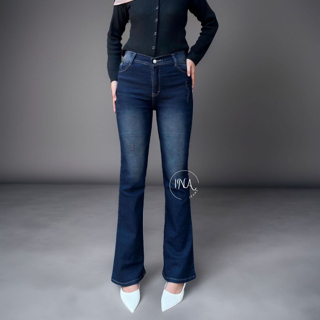 Highwaist Cutbray Jeans Ripped Wanita Dewasa Bahan Premium Tebal