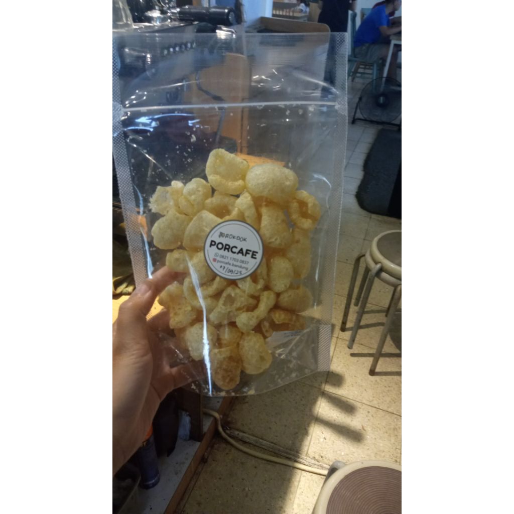 

Kerupuk Kulit Babi Dorokdok