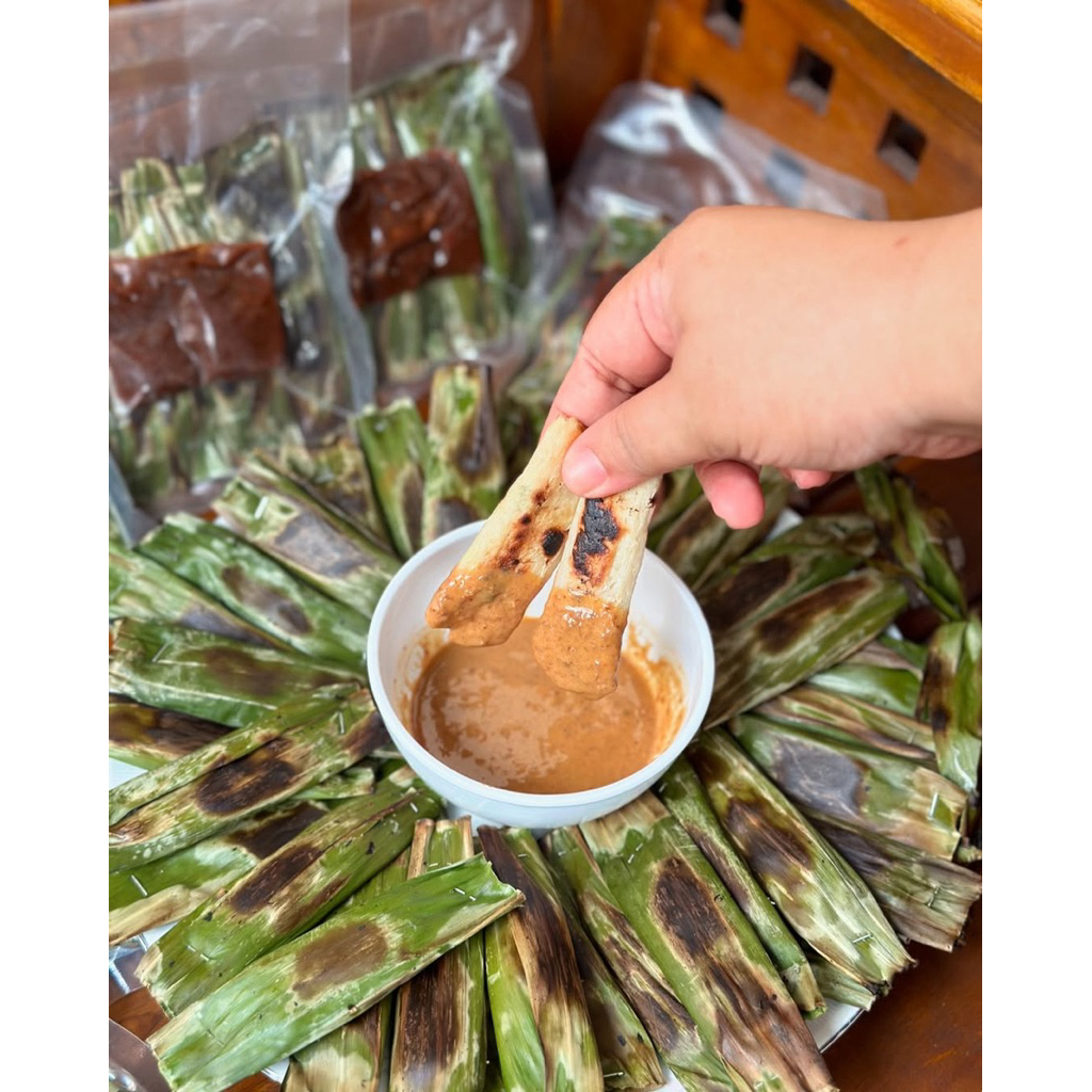 

OTAK-OTAK BAKAR ISI 10 BIJI KHAS PALEMBANG