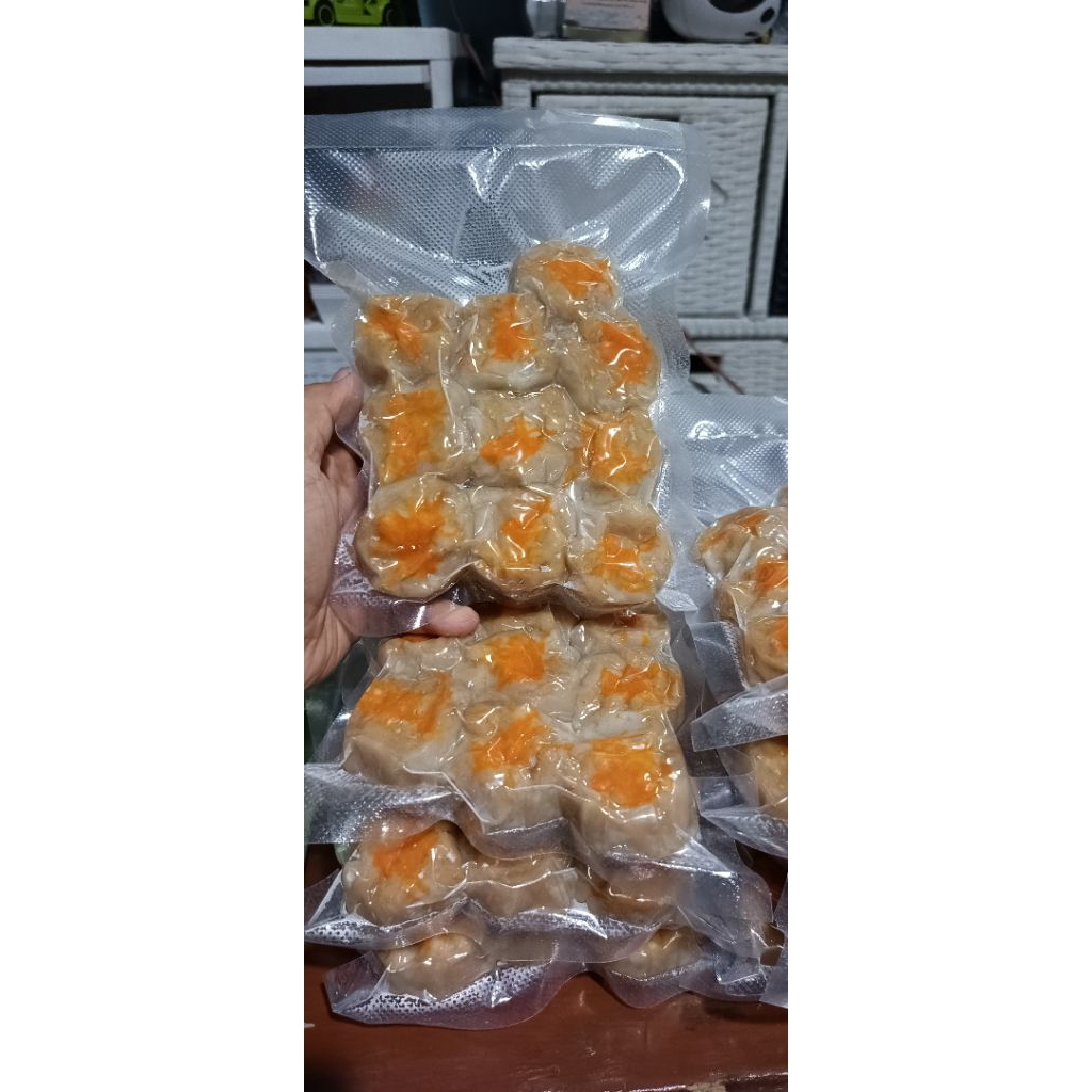 

Dimsum Ayang (Ayam Udang) vacum isi 10