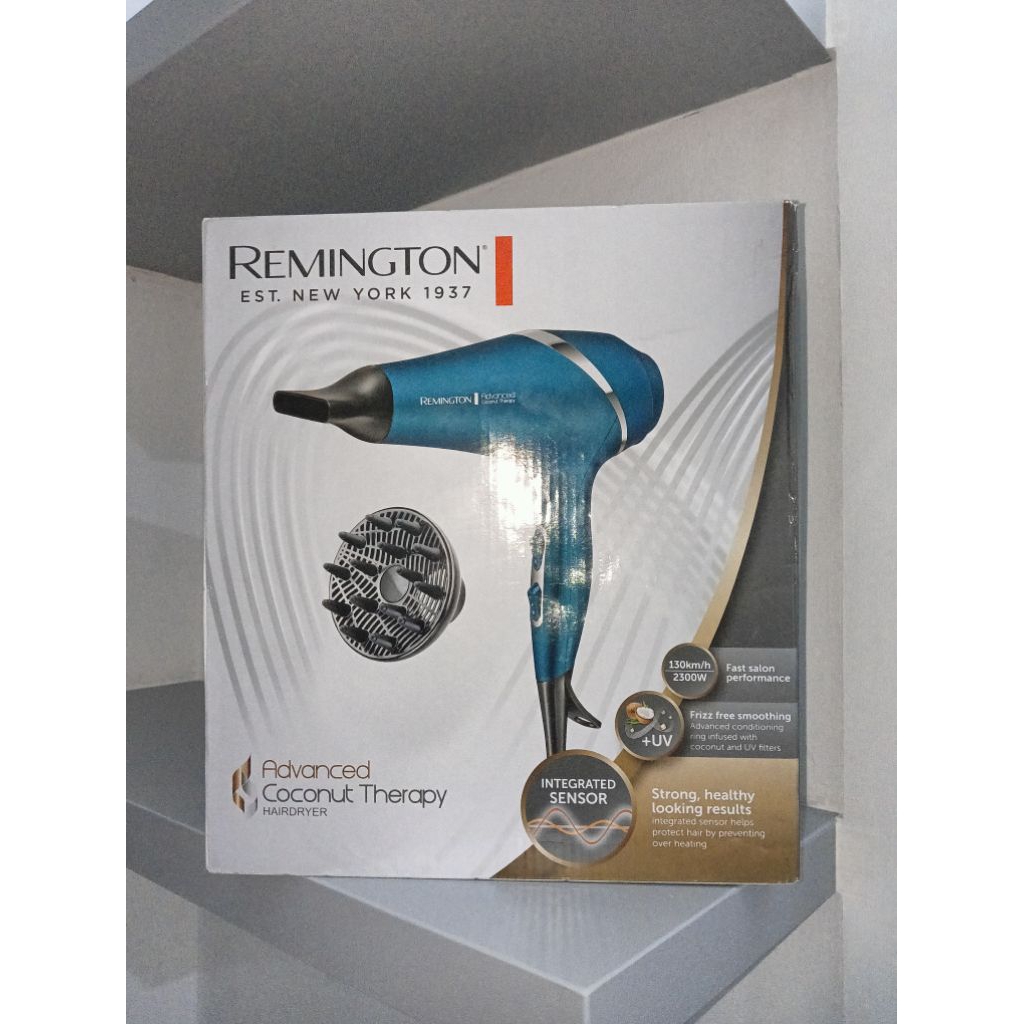 Remington Advanced Coconut Therapy Hairdryer