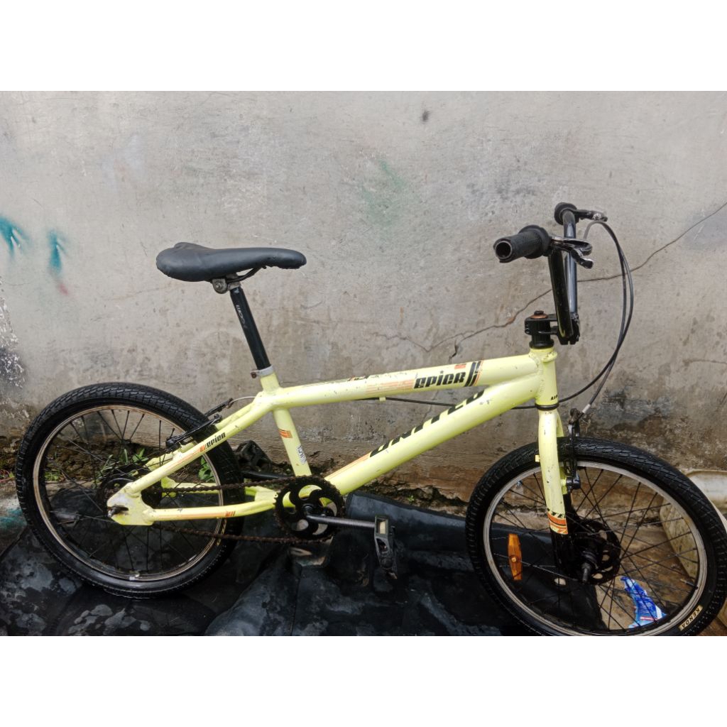 sepeda bmx united epica