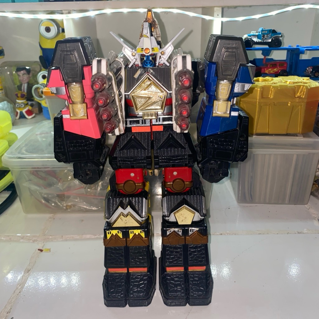 DX Power Rangers mighty morphin muteki shogun Kakuranger Megazord Bandai